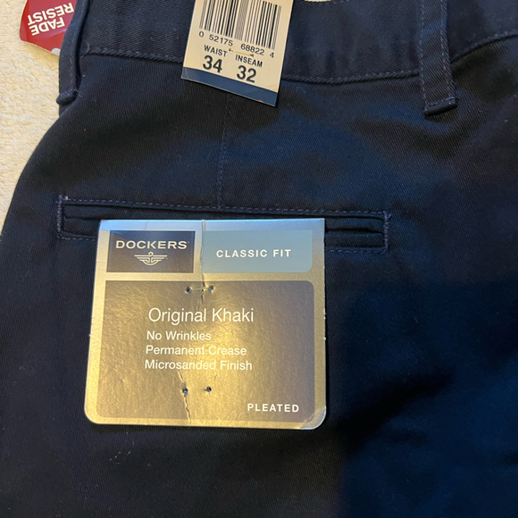 Mens Dockers Classic Fit Pleated Pants Navy Blue size W34x32L New - Picture 4 of 8